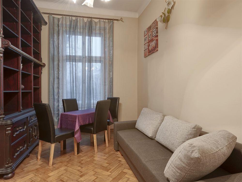 Hostel 70S Krasków Eksteriør bilde