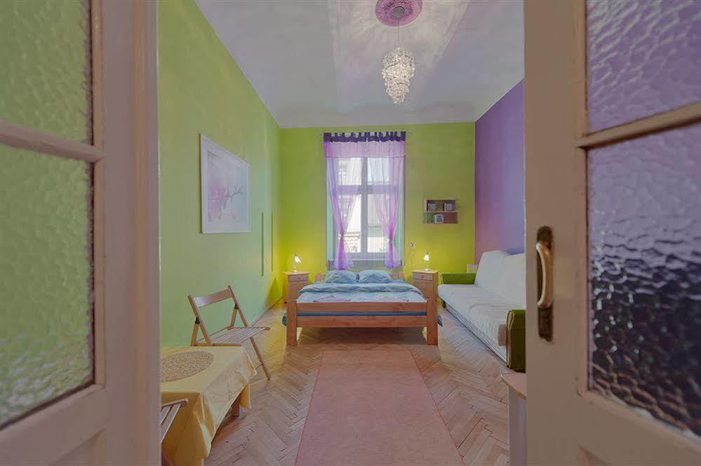 Hostel 70S Krasków Eksteriør bilde