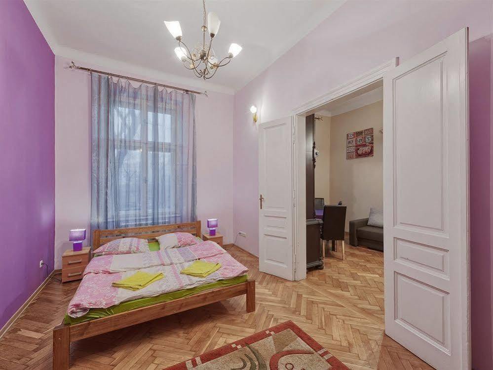 Hostel 70S Krasków Eksteriør bilde
